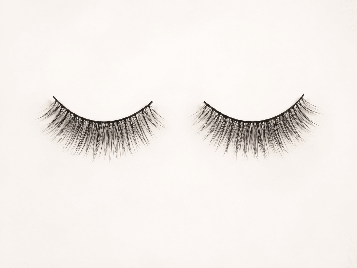Natural lash style direction